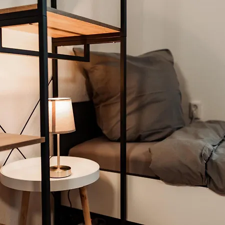 5 Bett-wohnung In Guter Lage Von