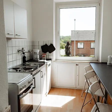 Apartament 5 Bett-wohnung In Guter Lage Von Geilenkirchen