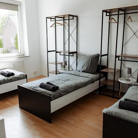 Apartament 5 Bett-wohnung In Guter Lage Von Geilenkirchen