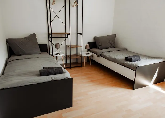 5 Bett-wohnung In Guter Lage Von Appartement