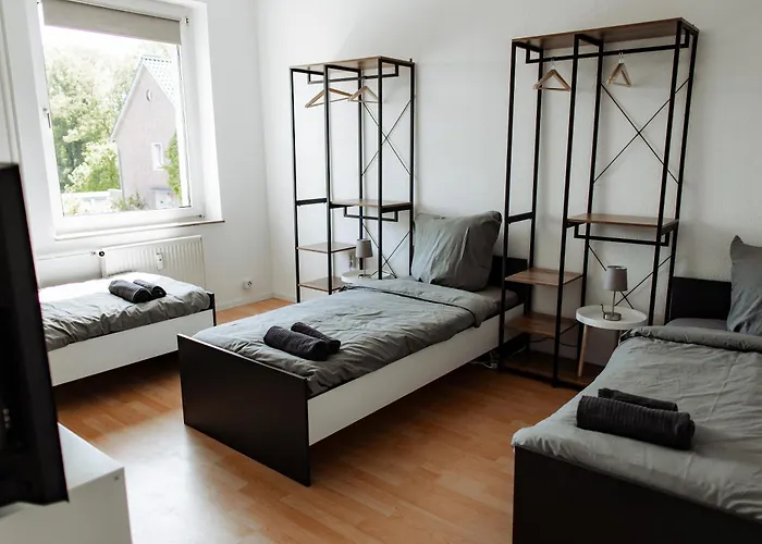 Appartement 5 Bett-wohnung In Guter Lage Von Geilenkirchen